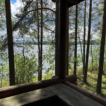 Mummonmoekki Puruvedellae Kylaen Kupeessa Savonlinna
